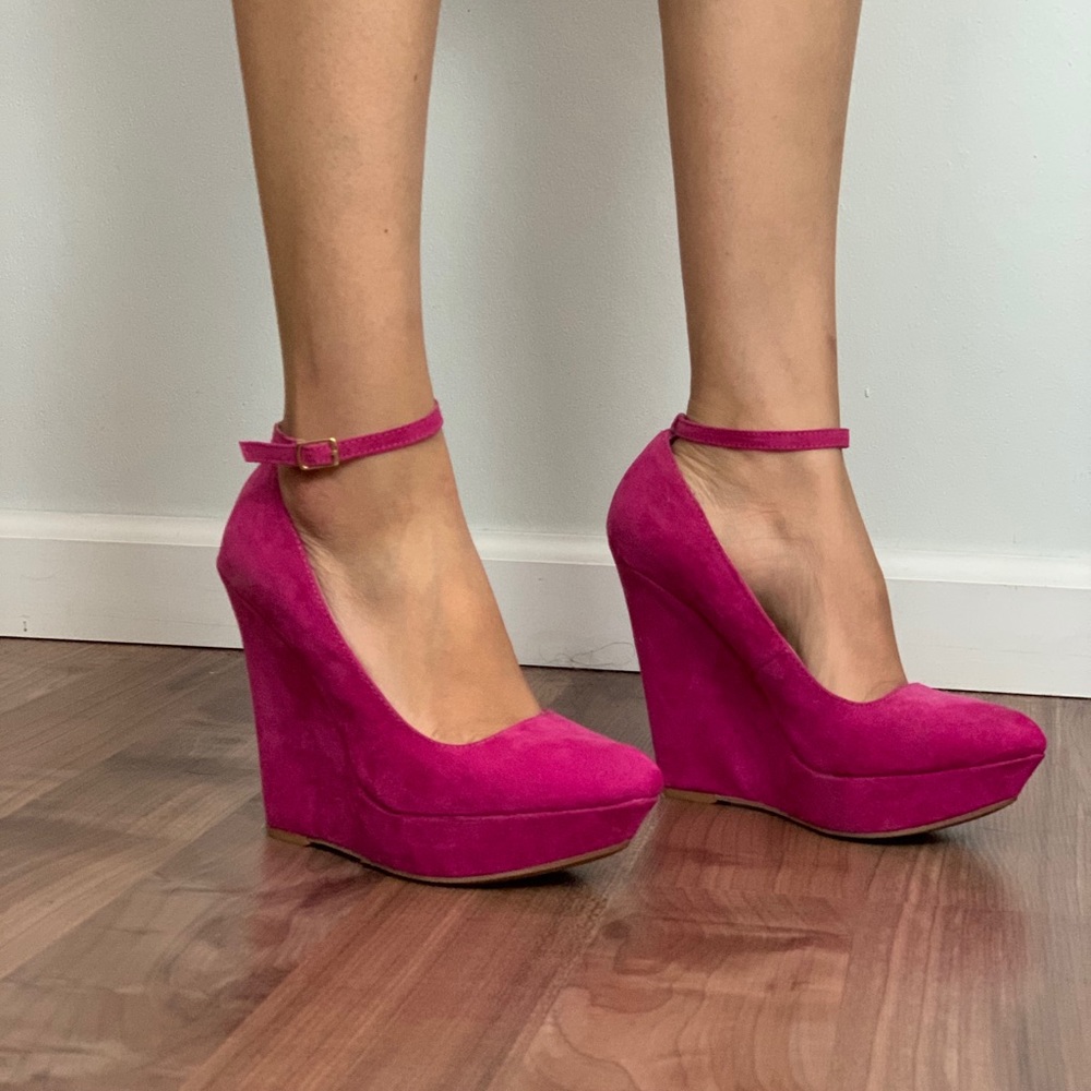 Perfect Pink Wedges